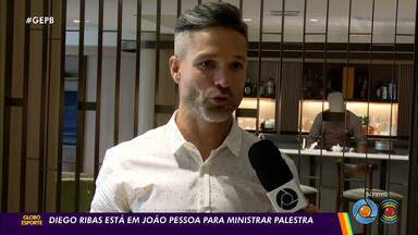 Diego Ribas ministra palestra sobre lidernaça em João Pessoa - Capitão da recente geração vitoriosa do Flamengo participa de evento na capital paraibana