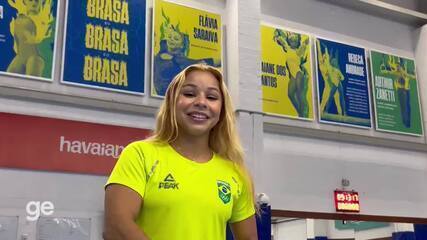 Flávia Saraiva fala da felicidade em ter um painel no CT