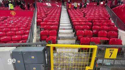 Chuva provoca cascata em Old Trafford em Manchester United x Arsenal
