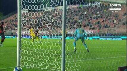 Veja o gol de Vini Paiva contra o Sport