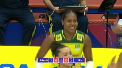 16 x 12 - Defesaça de Gabi, ponto de Ana Cristina! Brasil retoma a rédea do jogo