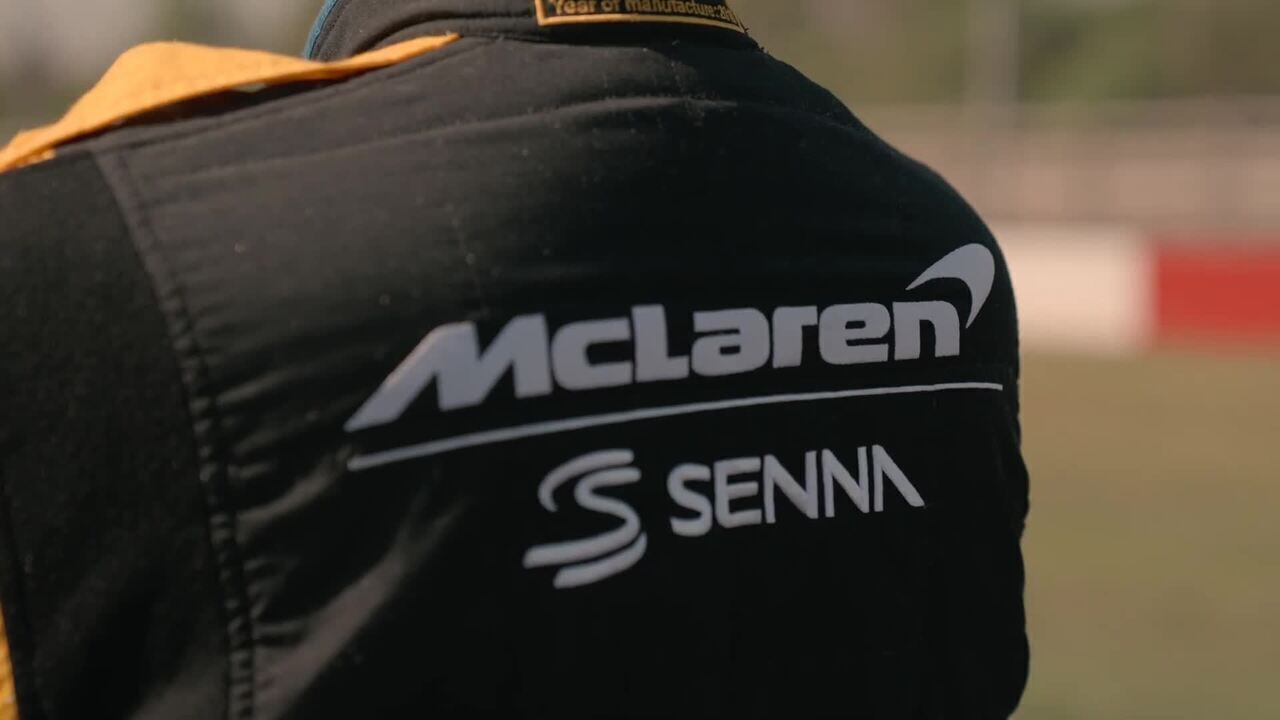 VOANDO BAIXO: Bruno Senna homenageia o tio com um McLaren em Donington Park