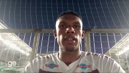 Lelê, do Fluminense, comemora primeiro gol em sua estreia na Série A