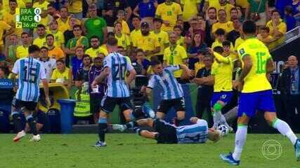 Aos 36 min do 2º tempo - cartão vermelho direto de Joelinton do Brasil contra a Argentina