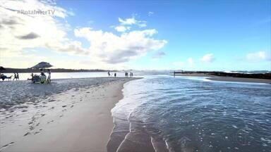 Confira na íntegra o programa exibido em 21/10/2023 - O Rota de hoje visita um dos melhores destino do Rio Grande do norte para quem gosta de praia, Pipa. Estamos no município de Tibau do Sul, distante cerca de 100 quilômetros da Capital, Natal. Vamos curtir visuais paradisíacos com muita diversão e aventura.