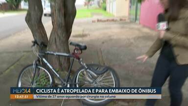 Ciclista é atropelada e para embaixo de ônibus - Vítima de 27 anos aguarda por cirurgia na coluna