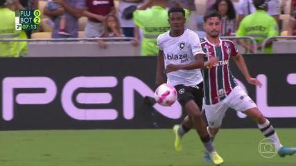 Veja golaço de Jeffinho contra o Fluminense no Brasileiro de 2022