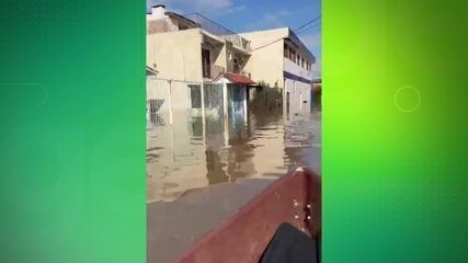 Atletas de remo ajudam no resgate de vítimas no Rio Grande do Sul