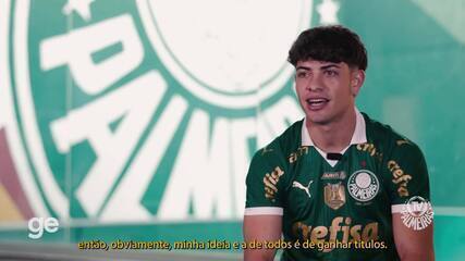 Giay chega ao Palmeiras, conhece jogadores e concede primeira entrevista