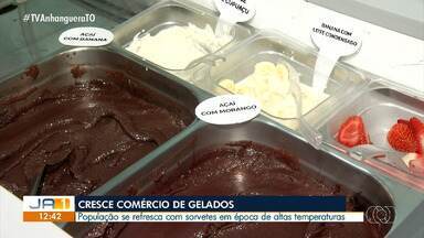 Comércio de açaí e sorvetes ganha força com o calor desta época do ano - Comércio de açaí e sorvetes ganha força com o calor desta época do ano