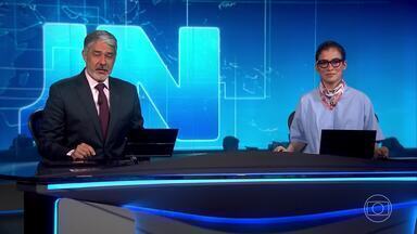 Edição de 29/08/2024 - William Bonner e Renata Vasconcellos apresentam o principal telejornal da Globo, que traz notícias do Brasil e do mundo, matérias de denúncia e investigação e séries especiais.