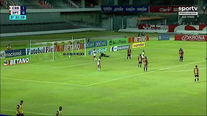 Aos 31 min do 2º tempo - gol de fora da área de Fabinho do CRB contra o Sport