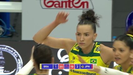 21 x 19 - Gabi explora o bloqueio e consegue ponto suado pro Brasil