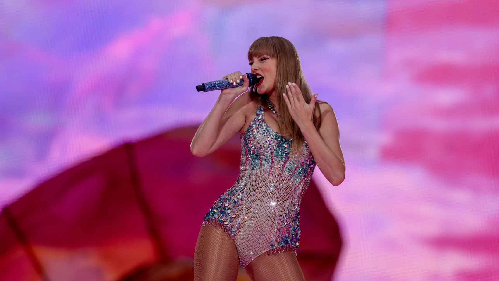 Taylor Swift al comienzo de su concierto de este 29 de mayo en Madrid. Foto: Ricardo Rubio/Europa Press