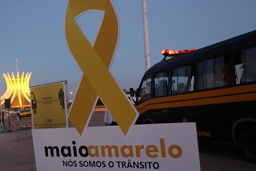 Movimento Maio Amarelo