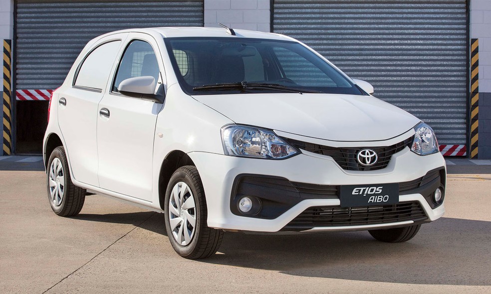 Toyota Etios tem uma versão furgão em alguns mercados da América do Sul — Foto: Divulgação