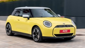 Novo Mini Cooper SE honra a tradição britânica, mesmo sendo chinês