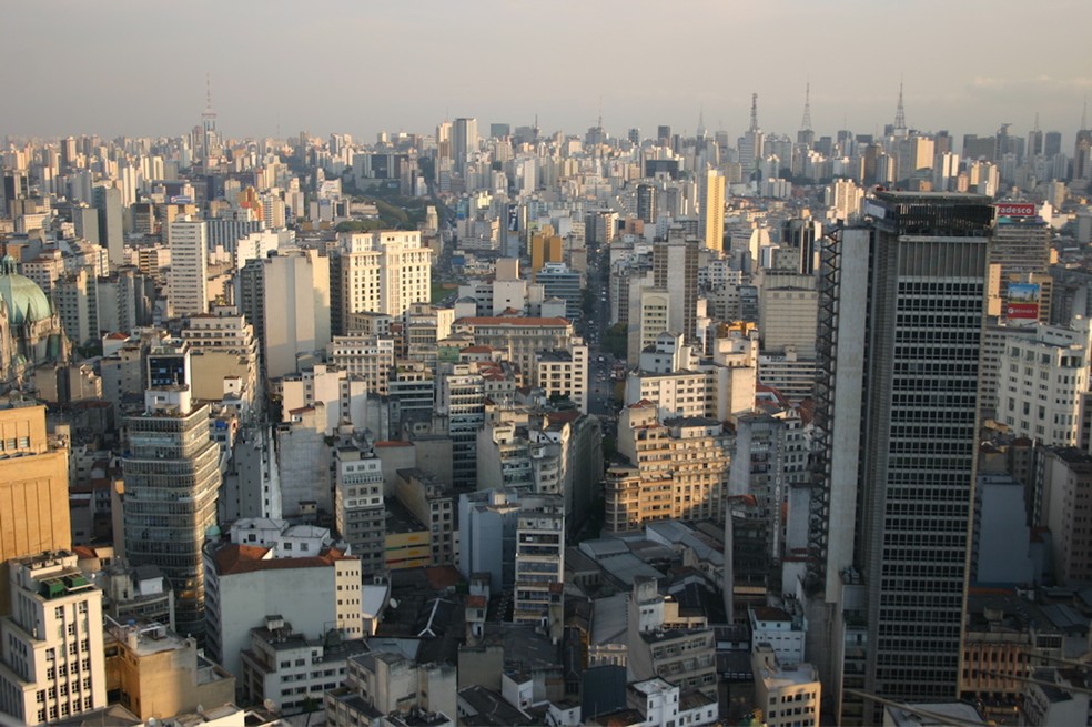 O preço médio dos imóveis mais caros de São Paulo é de R$ 10 milhões, com área superior a 300 m² — Foto: Wikimedia / Thomas Hobbs