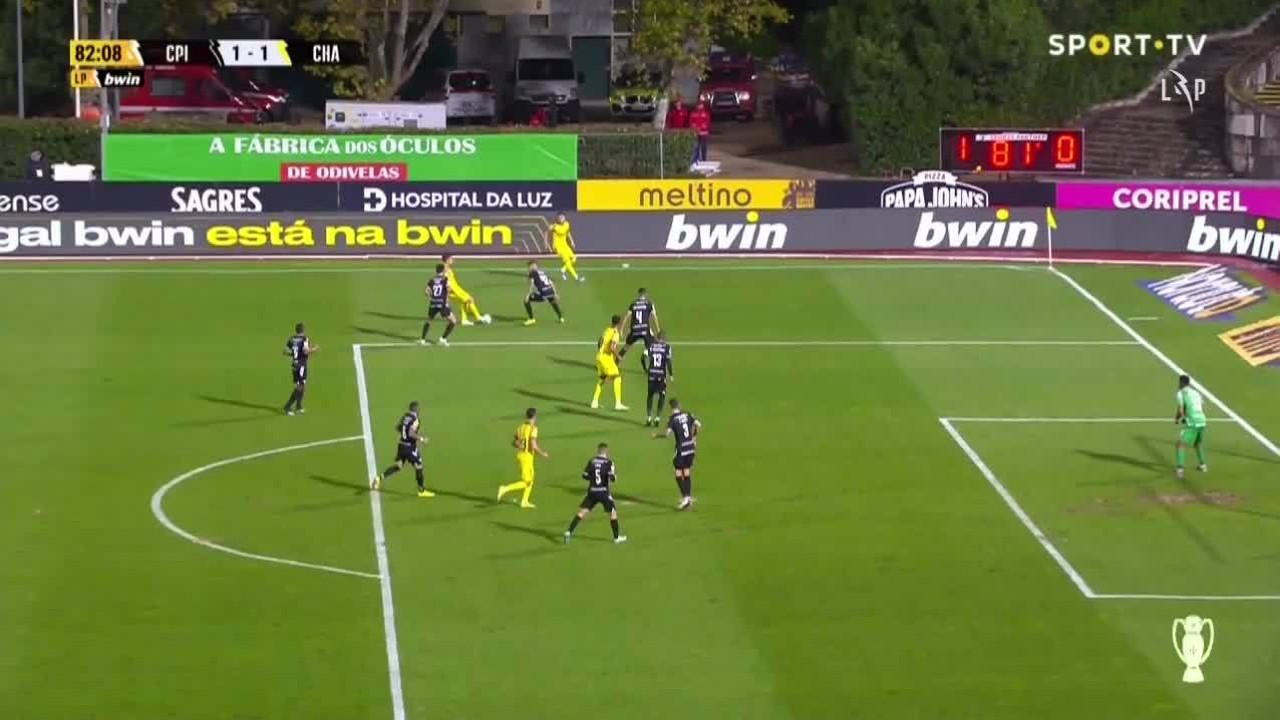 Veja gol de Héctor Hernández pelo Chaves, de Portugal