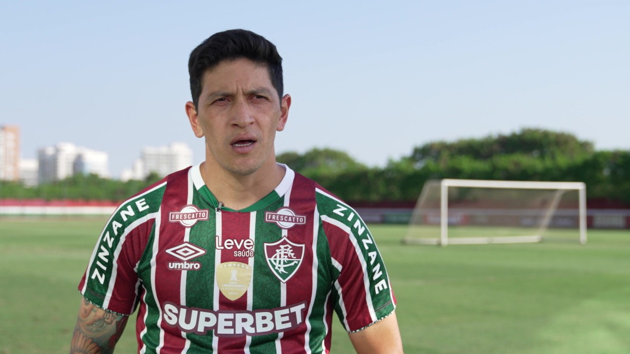 Cano expõe incômodo por jejum no Fluminense e convívio com dores
