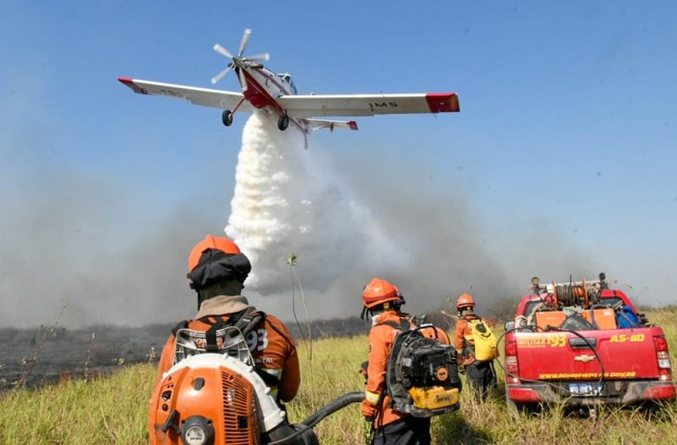 O governo de Mato Grosso do Sul decretou situação de emergência pelos incêndios no Pantanal — Foto: Bruno Rezende/ Governo de MS