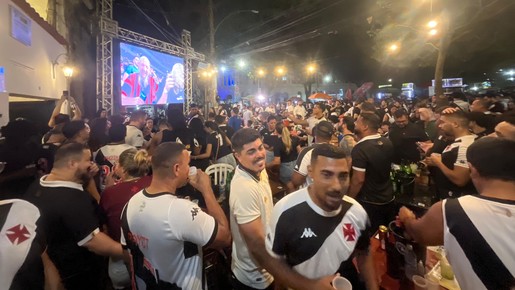 Candinho virou baile! ge acompanhou a classificação do Vasco no meio da torcida; veja