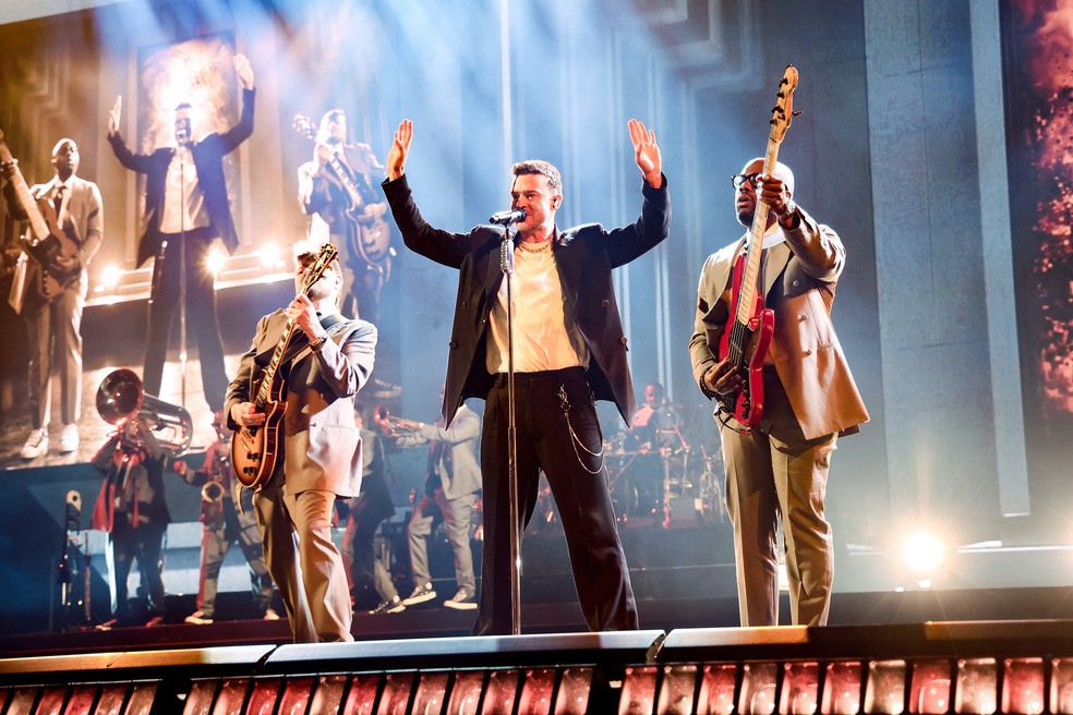 O cantor Justin Timberlake em apresentação — Foto: getty