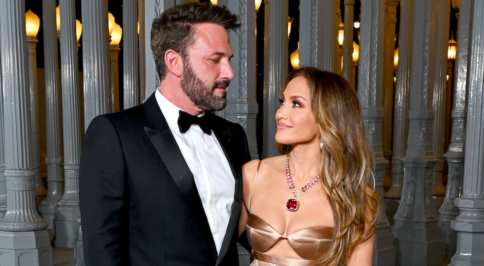 Ben Affleck e Jennifer Lopez em evento de moda no Los Angeles County Museum of Art — Foto: Getty Images