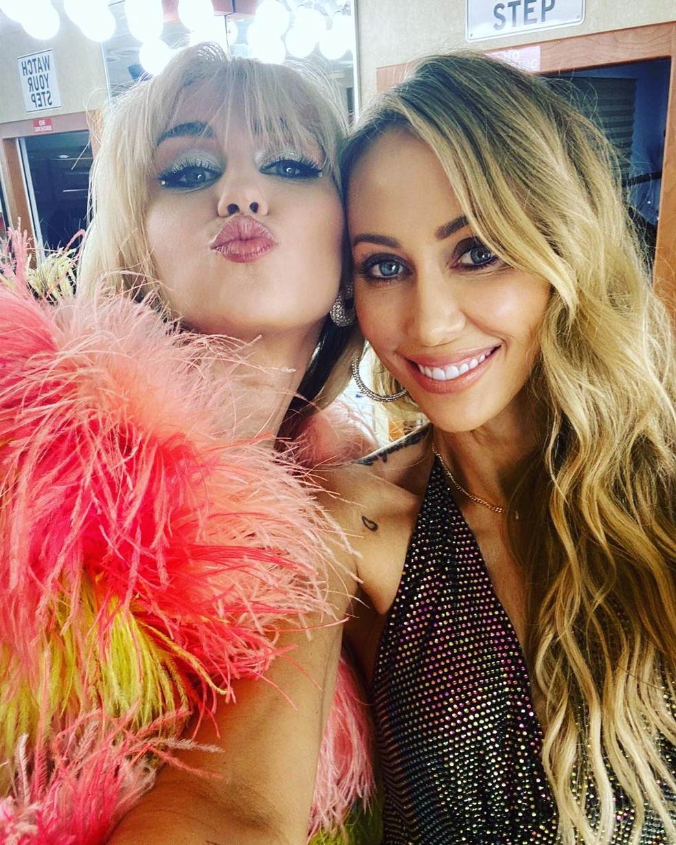 Tish e Miley Cyrus — Foto: Reprodução/Instagram