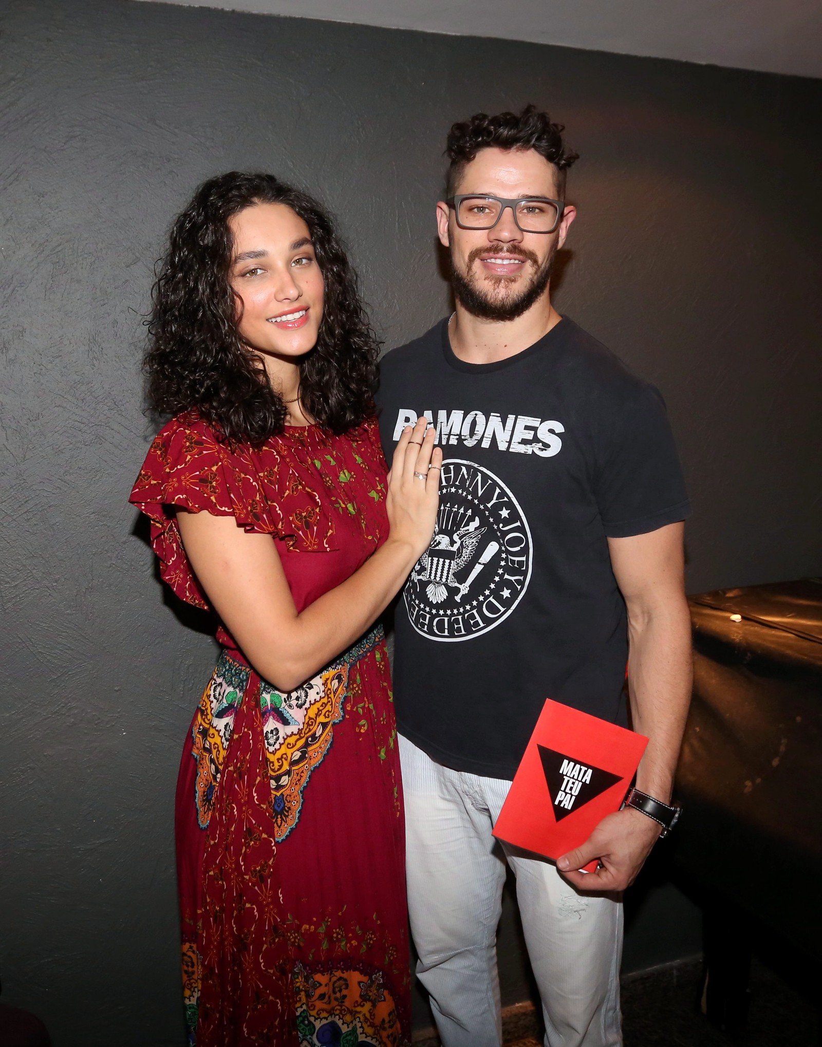 Débora Nascimento e José Loreto foram casados de 2016 a 2019. Poucos dias após a separação, o ator se desculpou publicamente por uma traição através das redes sociais — Foto: Agência O Globo