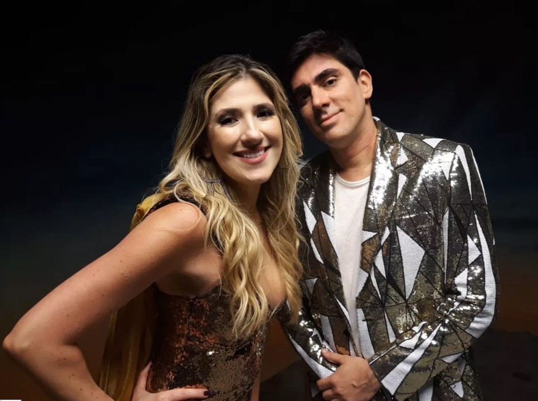 Através de tuítes, Marcelo Adnet se desculpou com Dani Calabresa após ser flagrado com outra mulher em um bar no Leblon em 2014. O relacionamento durou até 2017 — Foto: TV Globo