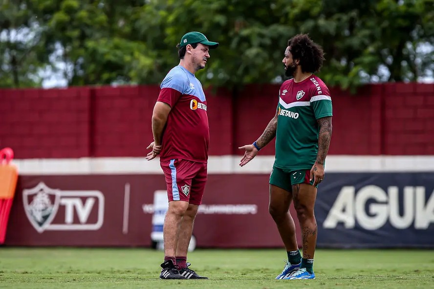 Fernando Diniz e Marcelo em treino do Fluminense no CT Carlos Castilho