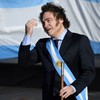 O presidente da Argentina, Javier Milei, durante comemorações do Dia da Bandeira no Memorial da Bandeira Nacional em Rosário, Santa Fé, Argentina, - Stringer/AFP