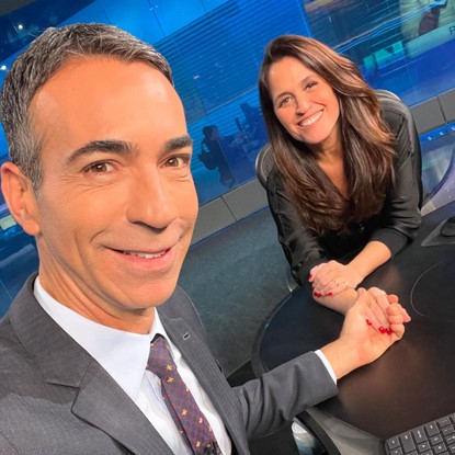 Cesar Tralli e Ana Luiza Guimarães na bancada do 'Jornal Nacional'