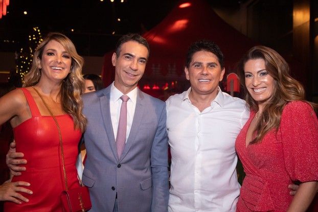 Ticiane Pinheiro, Cesar Tralli, César Filho e Elaine Mickely