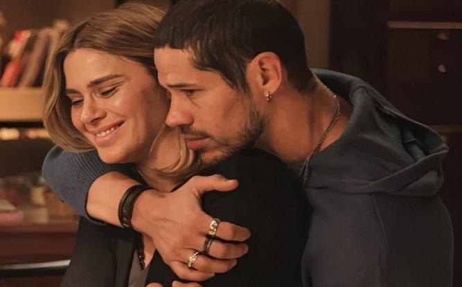 Lumiar (Carolina Dieckmann) e Lui Lorenzo (José Loreto) ficarão juntos no fim de 'Vai na Fé'