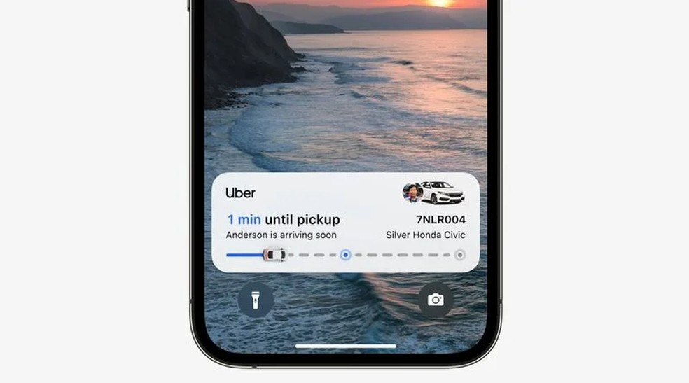 O Live Activities é um novo recurso que exibe informações de apps em tempo real diretamente na Tela de Bloqueio do iPhone (iOS) — Foto: Reprodução/MacRumors