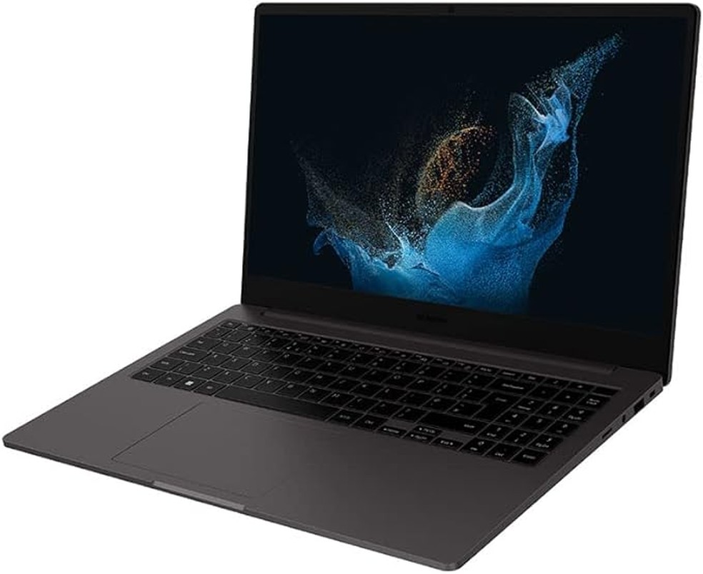 Samsung Galaxy Book 2 é moderno e eficiente, com placa de vídeo Intel Iris Xe Graphics e 8 GB de memória — Foto: Reprodução/Amazon