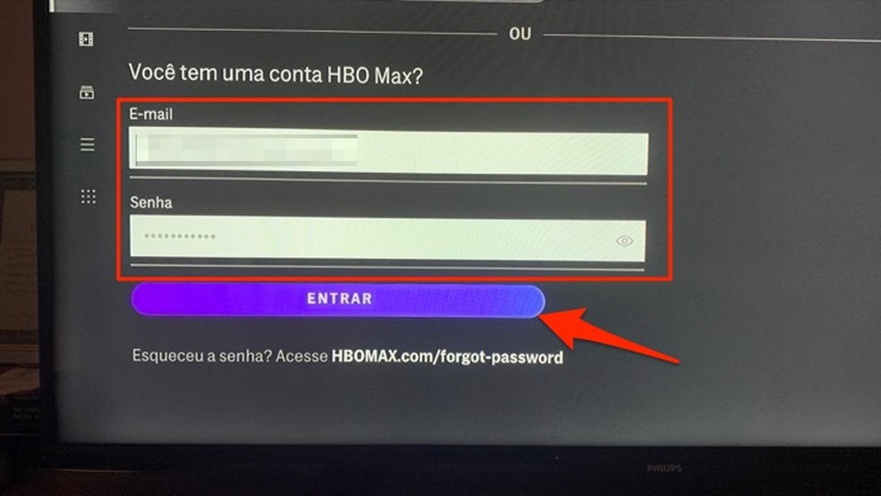 Ação para logar uma conta de usuário no app HBO Max na Apple TV — Foto: Reprodução/Marvin Costa