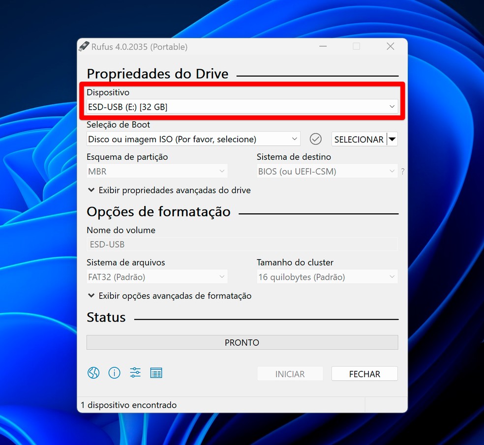 Seleção de unidade para criação de disco no Rufus — Foto: Reprodução/Filipe Garrett