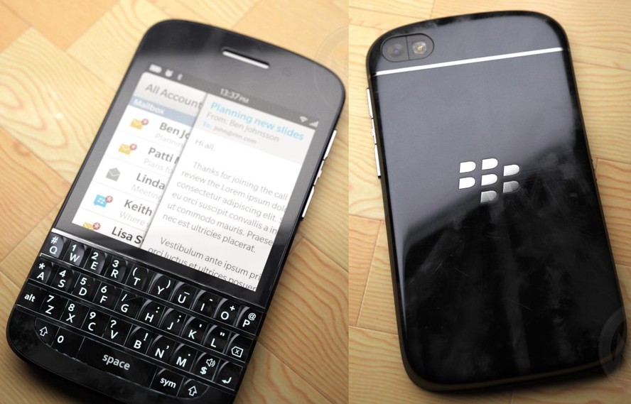 Novo BlackBerry X10 com teclado QWERTY e tela touchscreen (Foto: Reprodução/Nowhereelse)