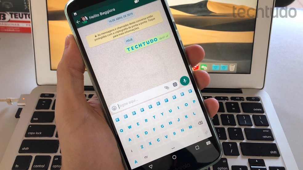 Saiba como usar o app Blue Text para escrever colorido no Android — Foto: Helito Beggiora/TechTudo
