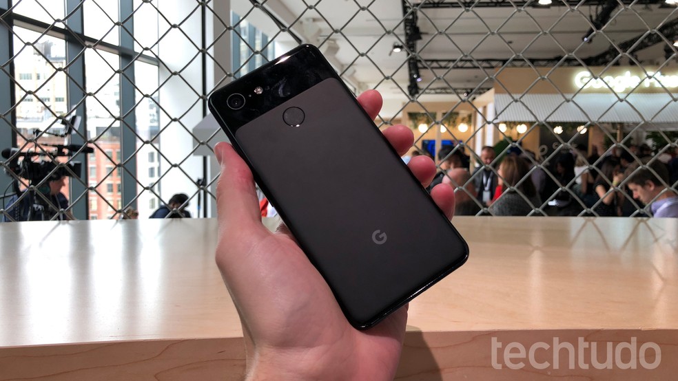 Google Pixel 3: ficha técnica avançada é formada por processador Snapdragon 845 e RAM de 4 GB — Foto: Thássius Veloso/TechTudo