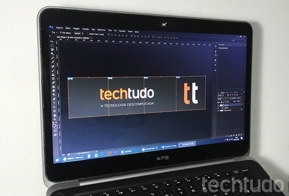 Carrossel Instagram: Photoshop permite fatiar a imagem para melhor visualização do post — Foto: Rodrigo Fernandes/TechTudo