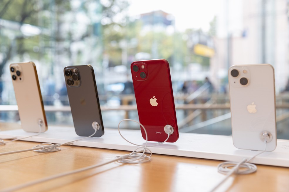 iPhone 13 chegou ao Brasil em outubro de 2021 — Foto:  SOPA Images/Getty Images