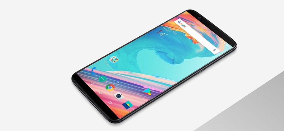 OnePlus 5T traz tela de 6'' com bom aproveitamento na parte frontal — Foto: Divulgação/OnePlus