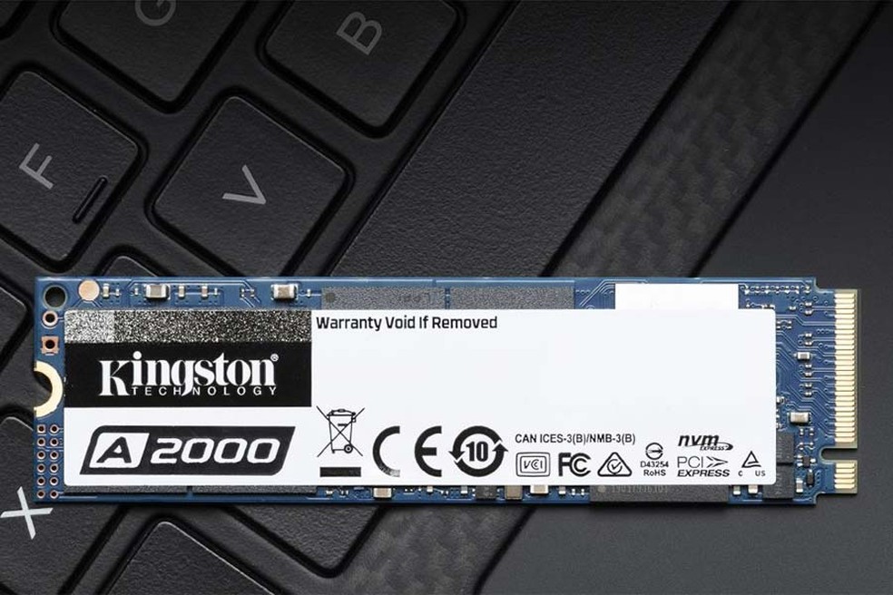 SSDs NVMe ainda são mais caros — Foto: Divulgação/Kingston