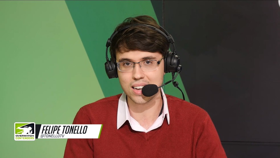 Tonello é um dos principais casters do competitivo brasileiro de Overwatch — Foto: Reprodução/Twitch Blizzard