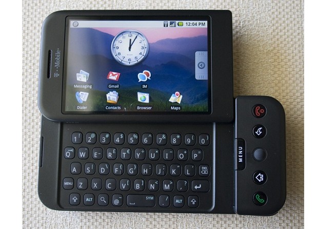 Primeiro Android tinha foco mais empresarial (Foto: Reprodução Hong Kiat) — Foto: TechTudo