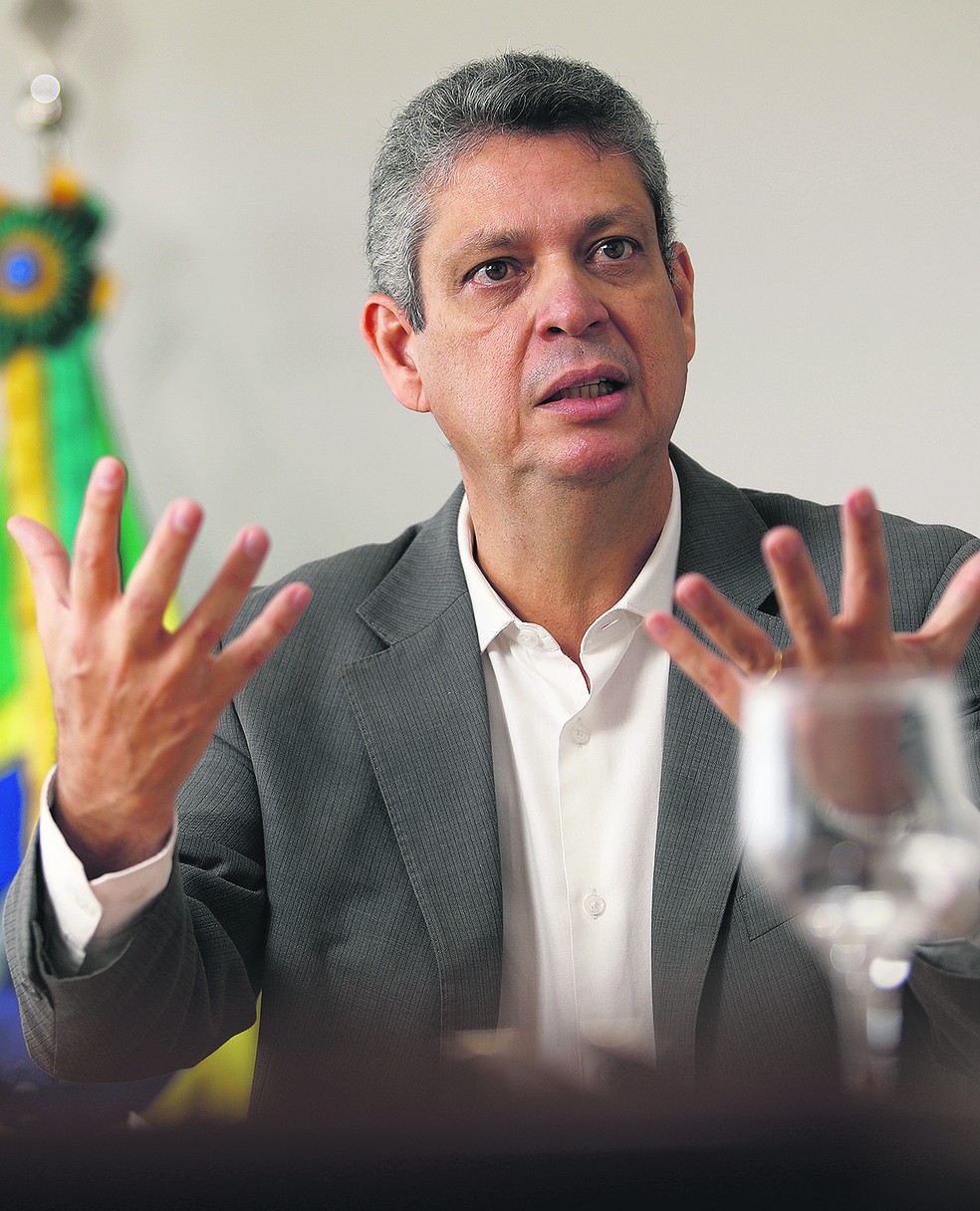 Macêdo: “Acho que vamos ter uma eleição de avanço da extrema-direita.As consequências só vamos saber depois” — Foto: Cristiano Mariz/Agência O Globo - 5/4/2024